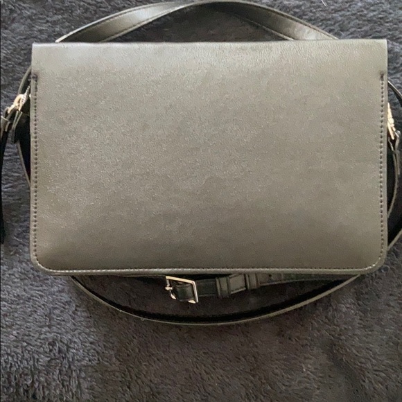 Victoria’s Secret crossbody bag & wallet - Picture 4 of 7